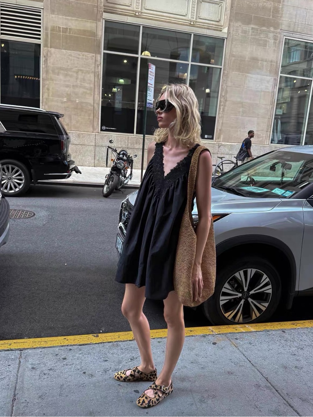 Helsa Mini Dress With Lace in Tech Poplin - Picture 2 of 15